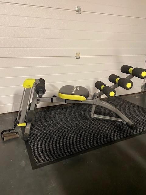 équipement de fitness, Sports & Fitness, Appareils de fitness, Comme neuf, Centrale électrique, Bras, Jambes, Pectoraux, Abdominaux