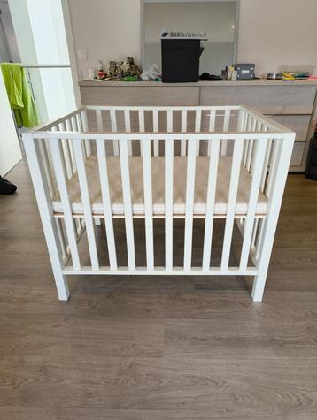 Babypark inclusief matras beschikbaar voor biedingen