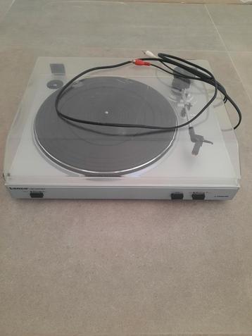 Platenspeler Lenco usb turntabel beschikbaar voor biedingen