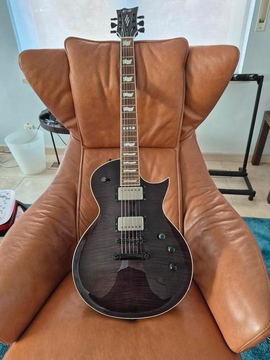 ECLIPSE 2 2015 BLACK FLAME, Muziek en Instrumenten, Snaarinstrumenten | Gitaren | Elektrisch, Zo goed als nieuw, Ophalen