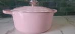 Le Creuset stoofpan 24 cm, Ophalen, Gietijzer, Zo goed als nieuw, Keramische plaat