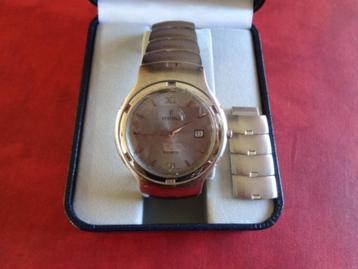 Montre Quartz. Marque: "FESTINA". beschikbaar voor biedingen