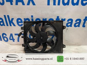 Fiat 500 Koelvin met motor met artikelnummer 878300600 beschikbaar voor biedingen