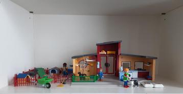 Playmobil mooi groot hondenpension beschikbaar voor biedingen