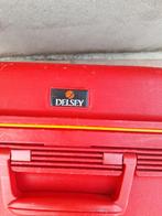 Valise de voyage Delsey rouge, Plastique dur, Enlèvement, 60 à 70 cm, 45 à 55 cm