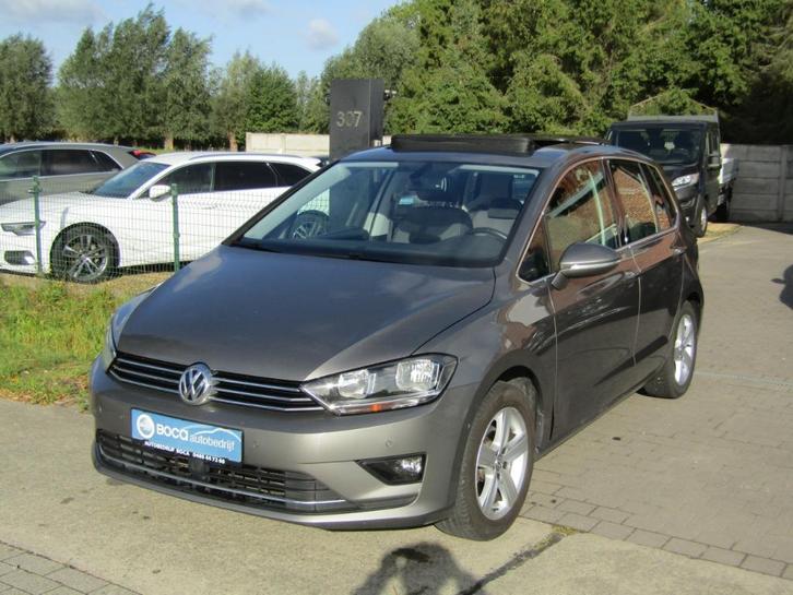 VW Golf Sportsvan 1.2 TSI Automaat HighLine, Auto's, Volkswagen, Bedrijf, Te koop, Golf, ABS, Adaptieve lichten, Airbags, Airconditioning