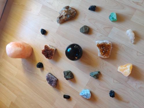 edelstenen/ mineralen collectie, Handtassen en Accessoires, Edelstenen, Zo goed als nieuw, Ophalen of Verzenden