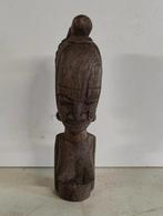 Buste van een Afrikaanse vrouw in hout, Antiek en Kunst, Ophalen of Verzenden
