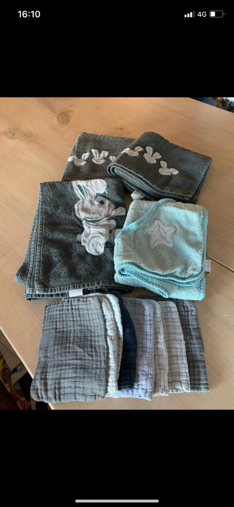 Baby handdoeken en washandjes, Kinderen en Baby's, Badjes en Verzorging, Gebruikt, Overige typen, Overige merken, Ophalen of Verzenden