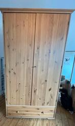 Armoire en bois, Zo goed als nieuw