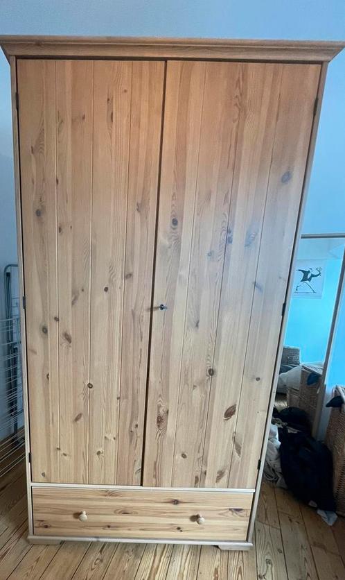 Armoire en bois, Huis en Inrichting, Kasten | Kleerkasten, Zo goed als nieuw