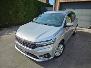 Dacia Sandero 1.0 TCe Comfort / AUTOMAAT / NAVI / SUPER DEAL beschikbaar voor biedingen
