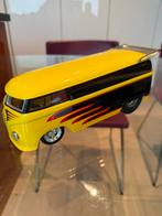VOLKSWAGEN COMBI DRAGSTER HOT WHEELS ECHELLE 1/18, Ophalen of Verzenden, Zo goed als nieuw, Auto, Hot Wheels