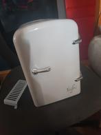 Yoghi Minifridge met Koud en Warme opties., Elektronische apparatuur, Koelkasten en IJskasten, Ophalen, Zo goed als nieuw