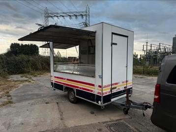 Verkoopwagen foodtruck aluminimum opbouw beschikbaar voor biedingen
