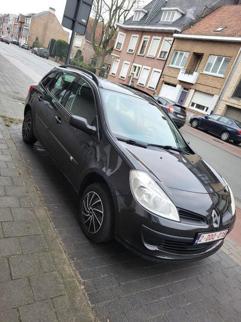 Renault Clio Grandtour, Auto's, Renault, Particulier, Clio, Benzine, Euro 2, Stadsauto, Handgeschakeld, Grijs, Stof, Ophalen