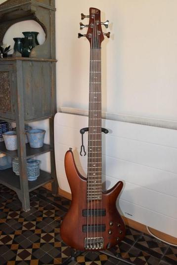 Guitare basse, Enlèvement ou Envoi, Comme neuf, Électrique, 5 cordes