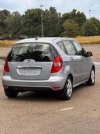 Mercedes A180 196000 euro5 diesel met keuring !, Auto's, Mercedes-Benz, Euro 5, Leder en Stof, 5 deurs, Particulier