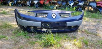 RENAULT MÉGANE VOORBUMPER BJ 2003 2005 beschikbaar voor biedingen