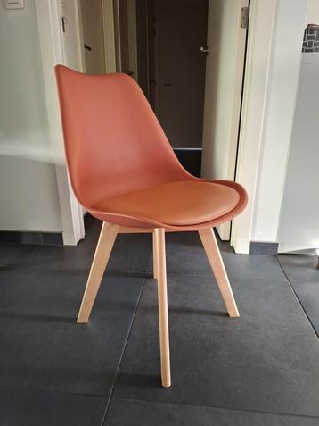 4 pièces pour 80 euros, Enlèvement, Comme neuf, Synthétique