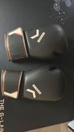 Boks handschoenen outshock, Sport en Fitness, Ophalen, Zo goed als nieuw