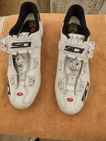 Sidi Wire 2 Carbon Wielerschoenen beschikbaar voor biedingen