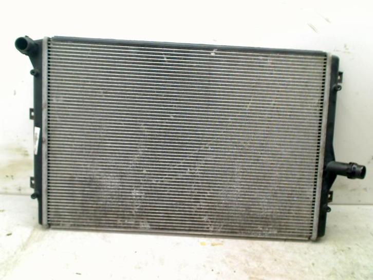 RADIATEUR Volkswagen Golf VI (5K1) (1K0121251AB), Auto-onderdelen, Airco en Verwarming, Volkswagen, Gebruikt