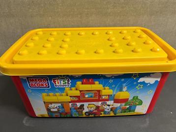 Zeer grote doos Mega Bloks beschikbaar voor biedingen