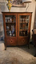 Eetplaats in kerselaar., Huis en Inrichting, Ophalen