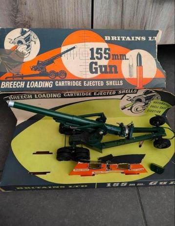 Vintage. Britains LTD  155mm gun beschikbaar voor biedingen
