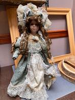 Porseleinen pop, Ophalen of Verzenden, Fashion Doll