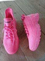 Chaussures de sport Coucou, Sports & Fitness, Comme neuf, Enlèvement ou Envoi