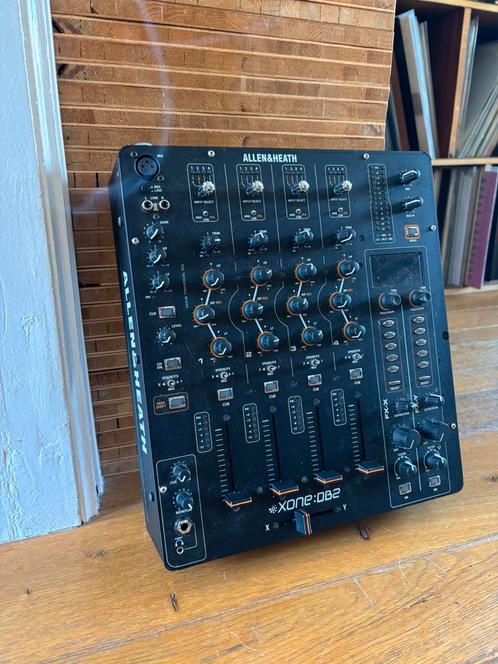 Allen & Heath XONE:DB2, Muziek en Instrumenten, Mengpanelen, Gebruikt, Minder dan 5 kanalen, Microfooningang, Ophalen