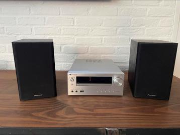 Stereo Pioneer beschikbaar voor biedingen