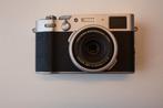 FUJIFILM X100V ZILVER IN NIEUWSTAAT, TV, Hi-fi & Vidéo, Appareils photo numériques, Sans zoom optique, Compact, Comme neuf, Enlèvement