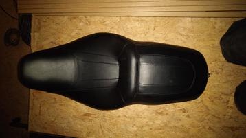 Touring zadel Harley Davidson  beschikbaar voor biedingen