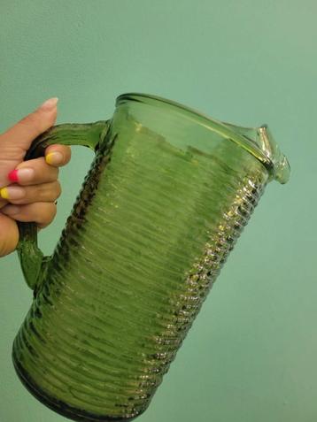 Pichet/cruche en verre avocat  beschikbaar voor biedingen