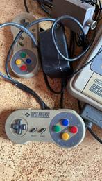 Super nintendo met spelletjes en twee controllers, Consoles de jeu & Jeux vidéo, Consoles de jeu | Nintendo Super NES, Enlèvement
