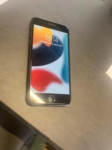Iphone 7 32gb zwart, goede staat beschikbaar voor biedingen