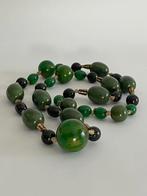 Zeer Mooie Oude Antieke Groen Bakeliet - Catalin Ketting, Handtassen en Accessoires, Antieke sieraden, Verzenden, Ketting