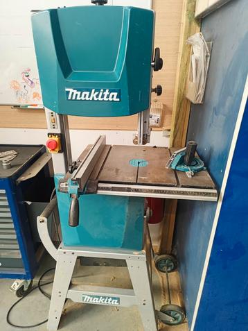 Scie à ruban makita beschikbaar voor biedingen