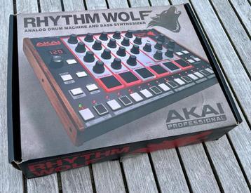 Akai Rhythm Wolf drum + bass synth beschikbaar voor biedingen