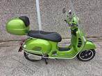 VESPA, Fietsen en Brommers, Ophalen, 300 cc, Zo goed als nieuw