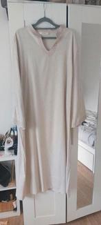 Beige lange jurk. Maat XL, Kleding | Dames, Jurken, Ophalen of Verzenden, Zo goed als nieuw, Maat 46/48 (XL) of groter, Beige