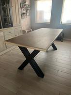Eiken tafel met X poten, Ophalen