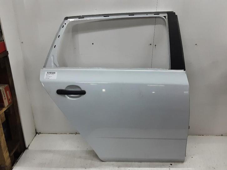 PORTIER RECHTS ACHTER Skoda Fabia II Combi (01-2007/12-2015), Auto-onderdelen, Carrosserie, Deur, Skoda, Achter, Rechts, Gebruikt