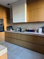 Cuisine en bois massif entièrement fonctionnelle, Granit ou Pierre, Brun, Enlèvement, Utilisé