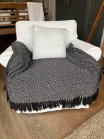 Degelijke fauteuil, Huis en Inrichting, Fauteuils, Ophalen, Hout, Gebruikt, 75 tot 100 cm