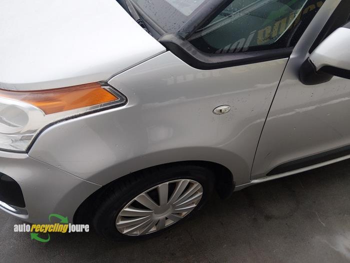 Scherm links-voor van een Citroen C3 Picasso (EZR), Auto-onderdelen, Carrosserie, Citroën, Gebruikt, 3 maanden garantie