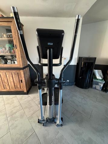 Vélo elliptique BH quantum, Enlèvement, Comme neuf, Vélo elliptique